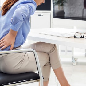 Como lidar com a dor nas costas durante o home office?