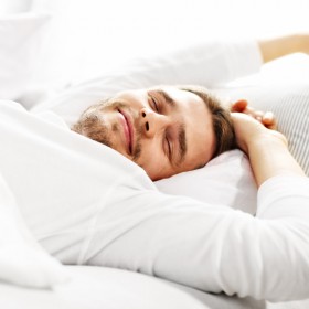Você sabia que dormir bem ajuda a aumentar a imunidade do corpo?